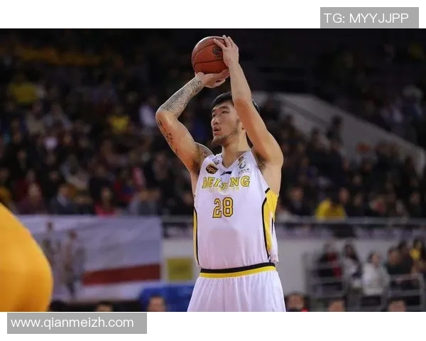 深圳篮球队以97分领跑世锦赛积分榜展现强劲实力